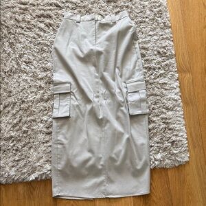 Dissh High-Waist Cargo Pocket Midi Skirt in Light Gray